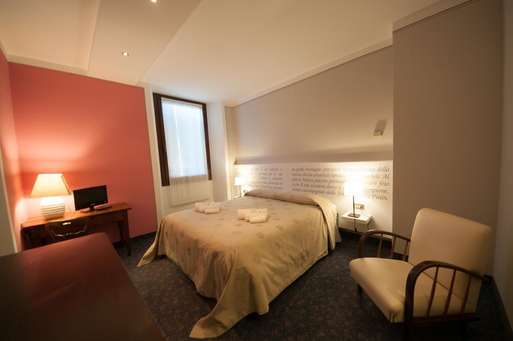 Albergo Biglia Domodossola Rum bild