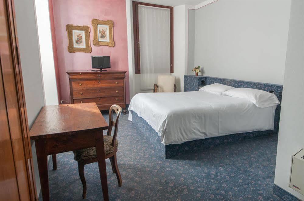 Albergo Biglia Domodossola Exteriör bild